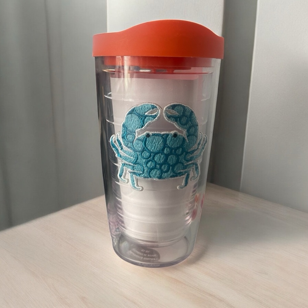 Tervis Crab Tumbler Orange Lid 16 Oz Double Walled Hot Cold Drink Kids Summer